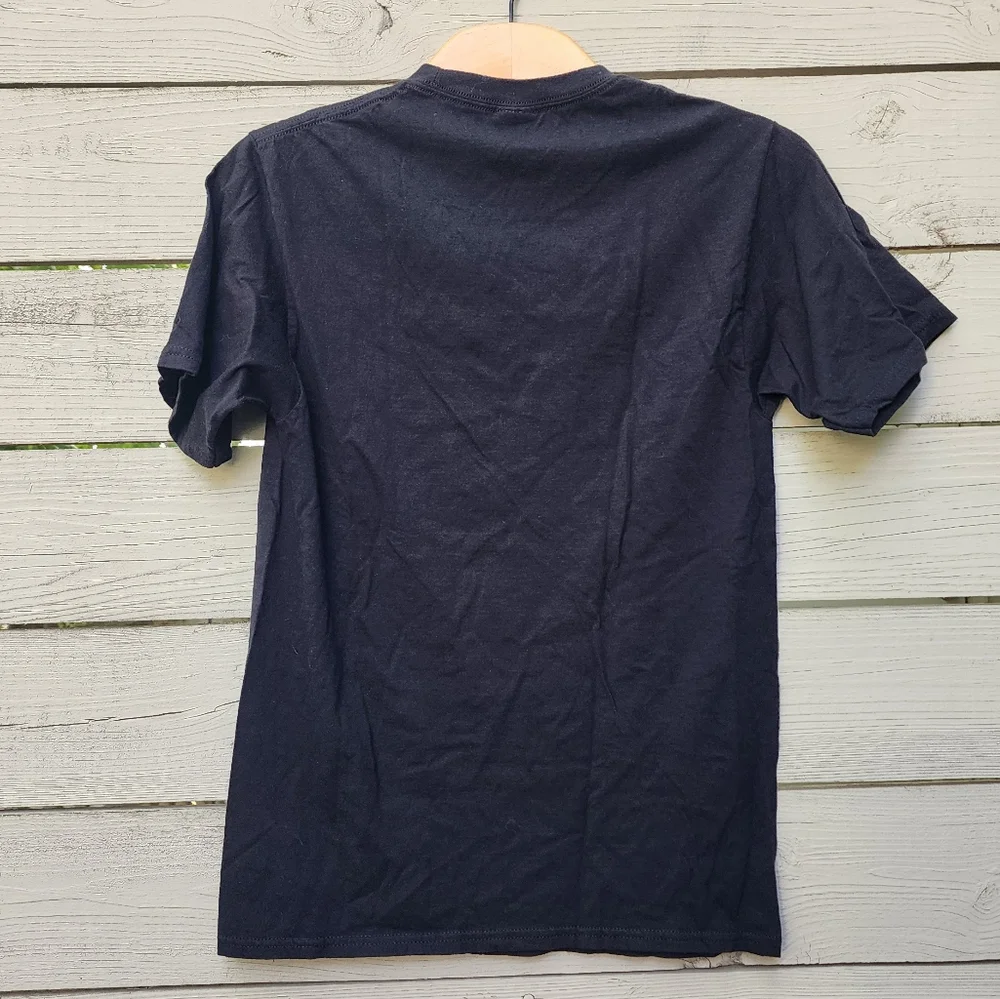Retro Style Pro Roe Women's Rights Graphic Tee - Picture 3 of 3